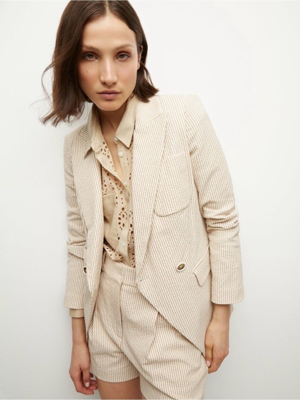 Veronica Beard Cream Ribbed Tailored Blazer